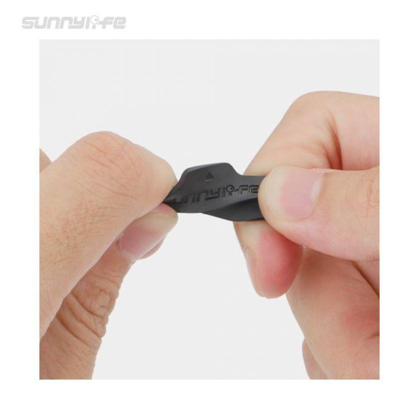 110157-sunnylife-charging-ports-protectors-3-stuks-voor-dji-air-3-4 Battery charging port protector voor de DJI Air 3