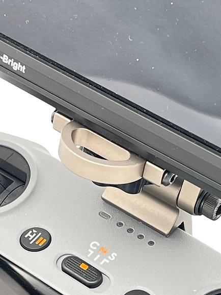 Lifthor RC2 – Utility mount for DJI RC2