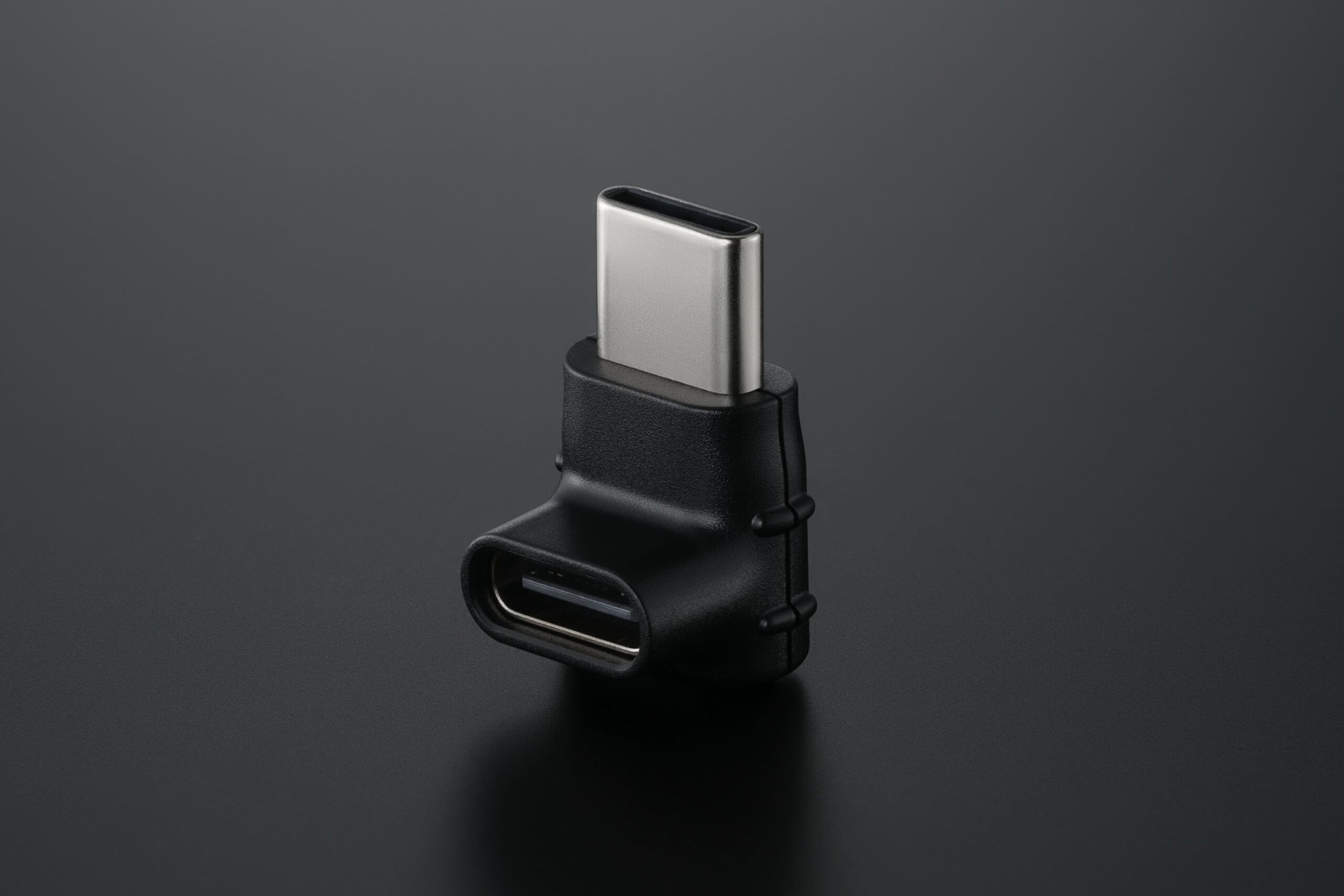 DJI Mic Series Mobile Receiver Adapter (USB C To USB C) 5 DJI Mic Series Mobile Receiver Adapter (USB-C to USB-C)